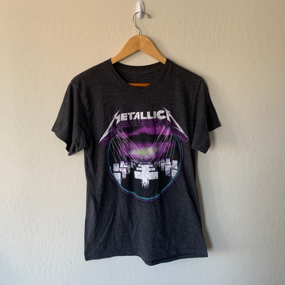 Men’s Medium Metallica Master of Puppets Shirt